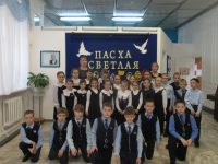 Пасхальный фестиваль в Ачинской православной гимназии открылся торжественной линейкой