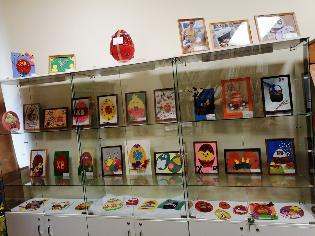 You are currently viewing В музейно-выставочном центре Ачинска работает пасхальная выставка