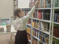 Центральная городская детская библиотека имени Островского провела пасхальную выставку